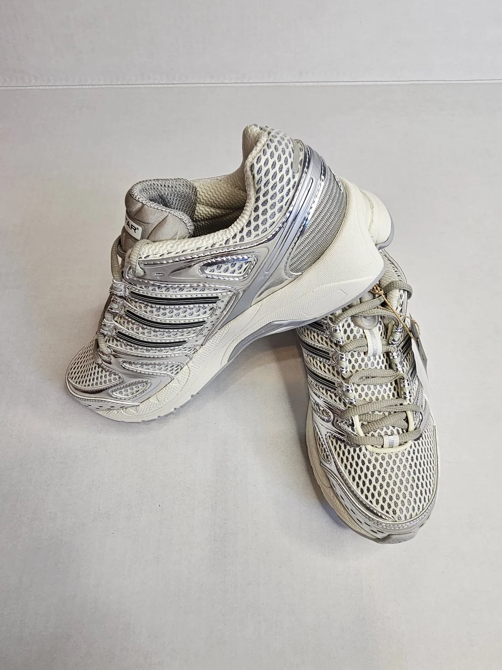 Adidas ADISTAR CONTROL 5 WOMENS SIZE 6.5